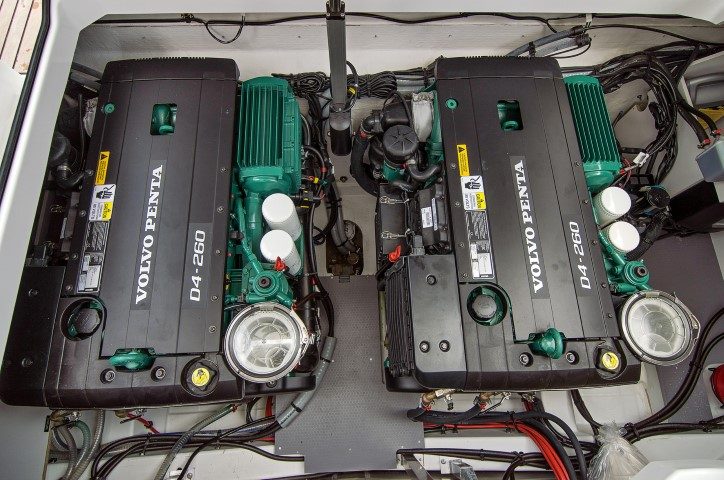 _NAZ1522_cmyk (Small)