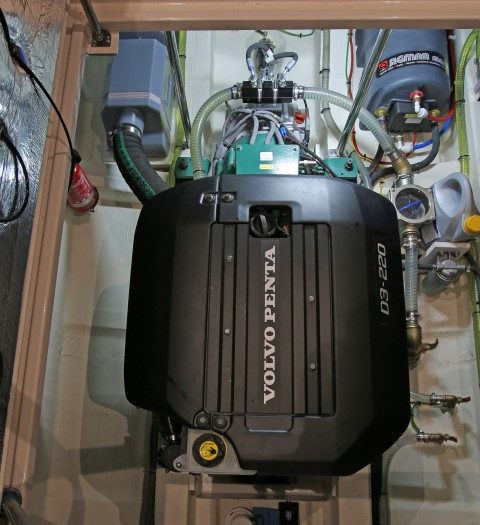 1R8A3280a (Small)