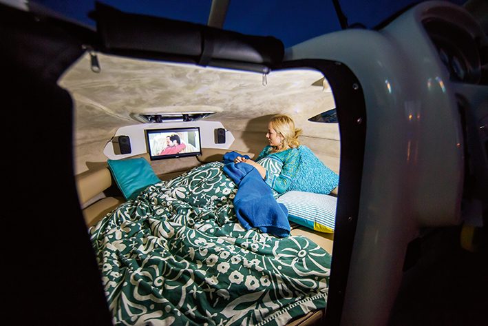 Whittley FF2100 forward cabin